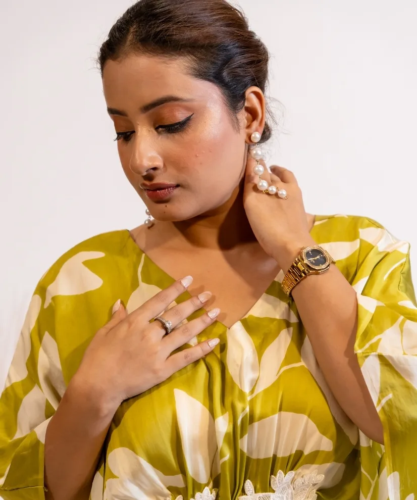 Lime Green & White Abstract Kaftan Dress Lime Green & White Abstract Kaftan Dress