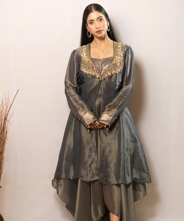 Ashen Glow Embellished Tissue Kurta Set